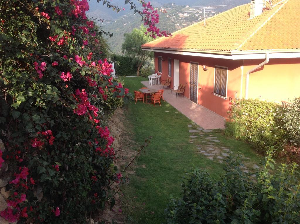 Agriturismo da Luì Bordighera Camera foto